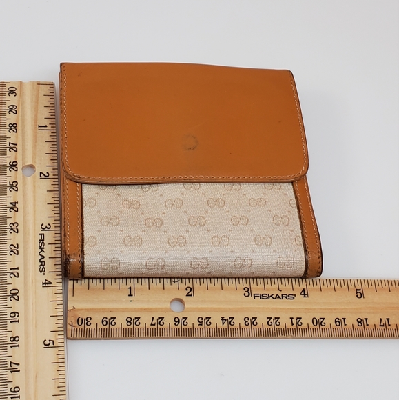 Vintage Gucci bifold wallet - Picture 4 of 12